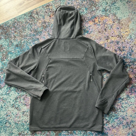 👟On Running Hoodie👟 - Picture 10 of 16